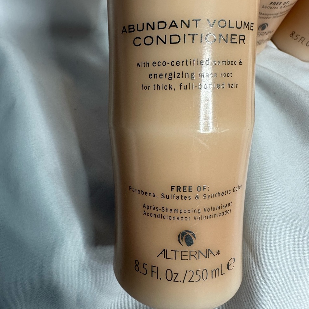Alterna Bamboo Volume Abundant Volume Conditioner 8.5 fl oz - Picture 4 of 6